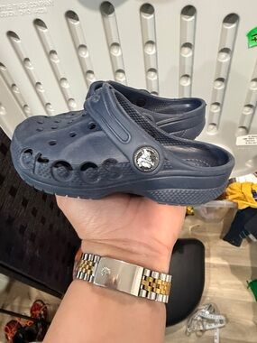 crocs 9